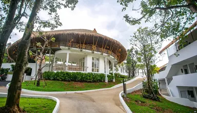 Eden Beach Resort & Spa