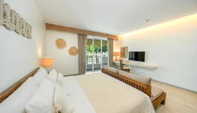 Eden Beach Resort & Spa