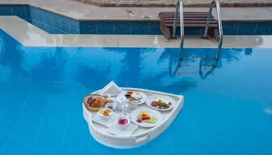 Edge By Rotana Sea Beach