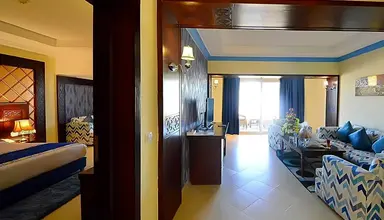 Edge By Rotana Sea Beach