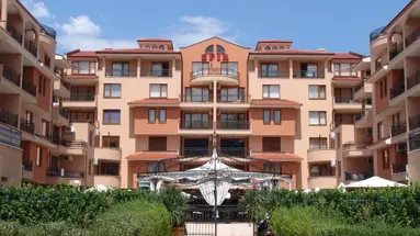 Efir Aparthotel