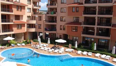 Efir Aparthotel