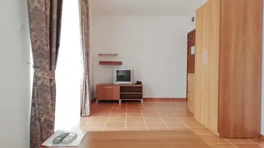 Efir Aparthotel