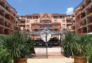 Efir Aparthotel