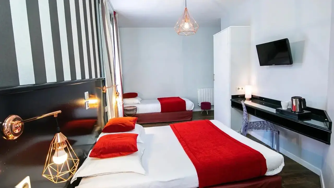 Eiffel Villa Garibaldi