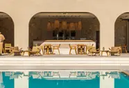 Ekati Mare Hotel And Siutes