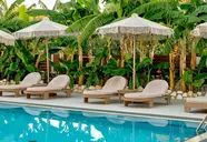 Ekati Mare Hotel And Siutes