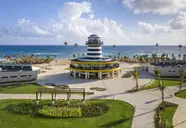 El Beso at Ocean El Faro