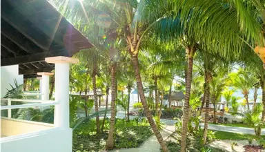 El Dorado Seaside Suites
