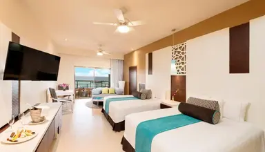 El Dorado Seaside Suites