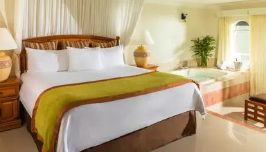 El Dorado Seaside Suites