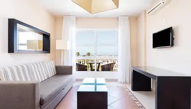 El Duque Aparthotel