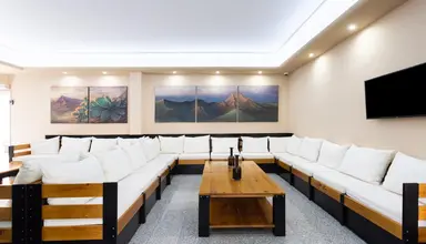El Duque Aparthotel