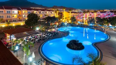 El Duque Aparthotel