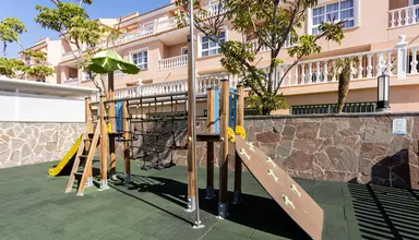 El Duque Aparthotel