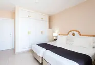 El Duque Aparthotel