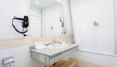 El Duque Aparthotel