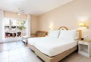 El Duque Aparthotel
