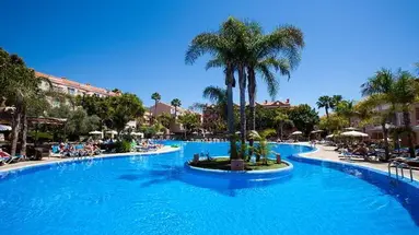 El Duque Aparthotel