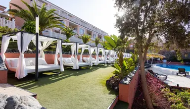 El Duque Aparthotel