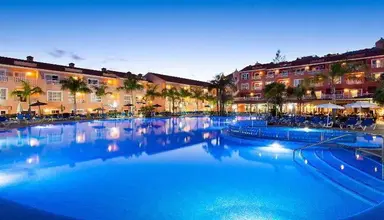 El Duque Aparthotel