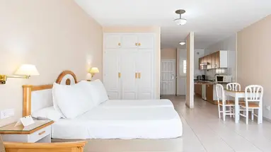 El Duque Aparthotel