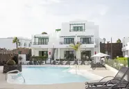 El Guarapo Apartments