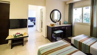 El Karma Aqua Beach Resort