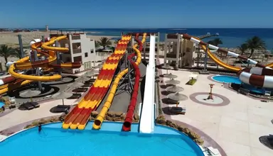 El Karma Aqua Beach Resort