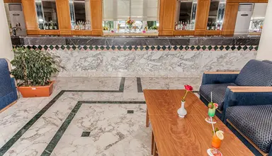 El Mouradi Club Selima