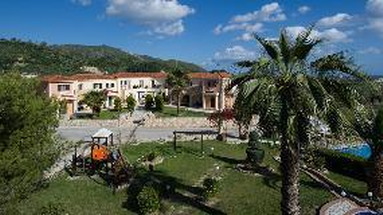 Elanthi Village
