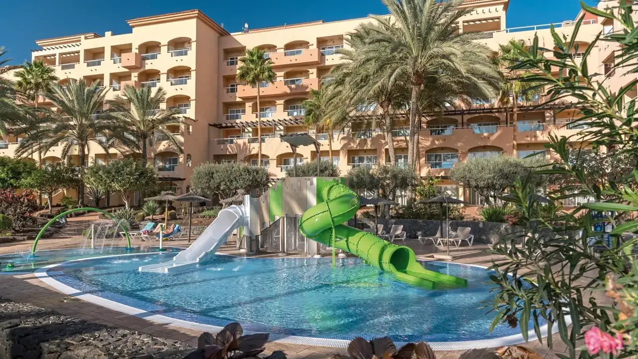 Elba Sara Beach Golf Resort
