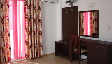 Elena Studios & Suites