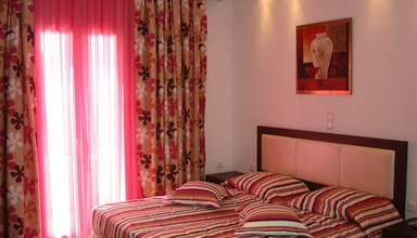 Elena Studios & Suites