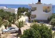 Elenas Beach Garden