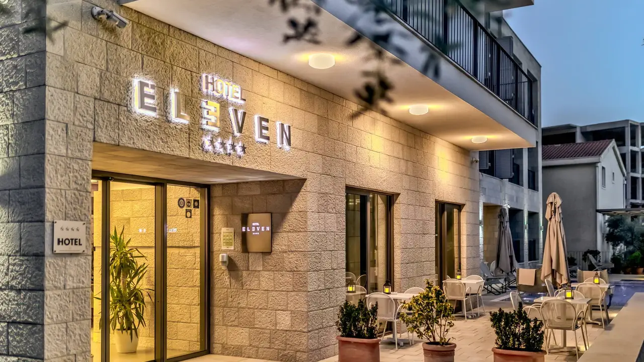 Eleven (Petrovac)