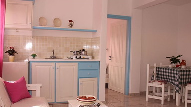 Elia Apartments