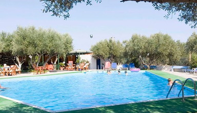 Elia Apartments
