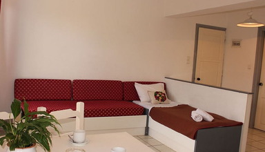 Elia Apartments