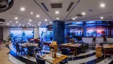 Elite Luxury Suite & Spa