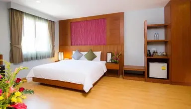 Elite Suites Patong