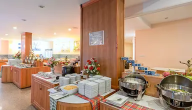 Elite Suites Patong