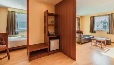 Elite Suites Patong