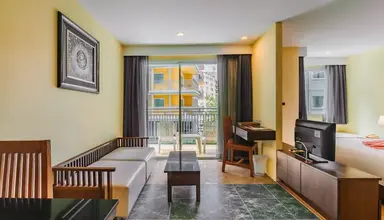Elite Suites Patong