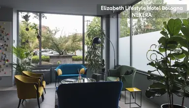 Elizabeth Lifestyle