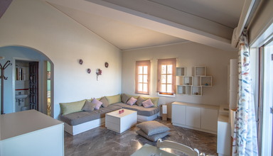 Elpida Apartamants