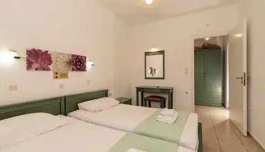 Elpis Studio Apartments