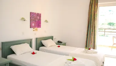 Elpis Studio Apartments