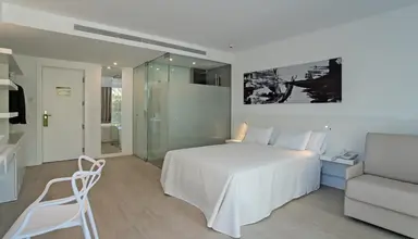 Els Pins Resort & Spa