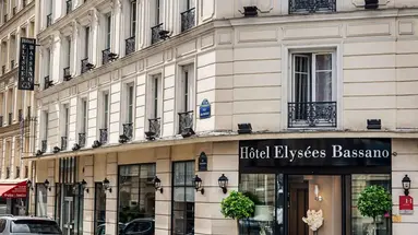 Elysees Bassano